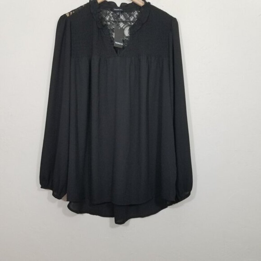 NWT Torrid Long Sleeve Top Blouse Black Size 2 - Picture 1 of 7